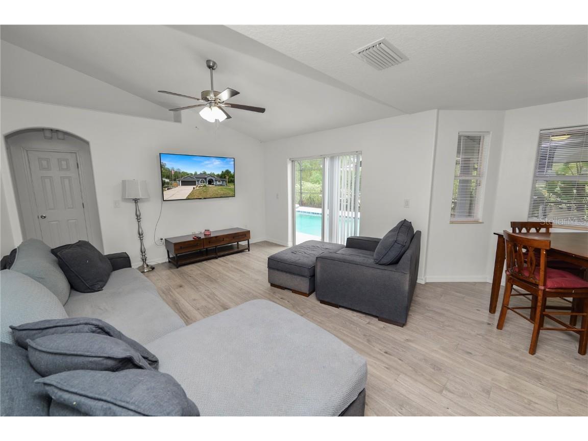 18231 Commonwealth Avenue N Polk City FL 33868 L4954874 image10