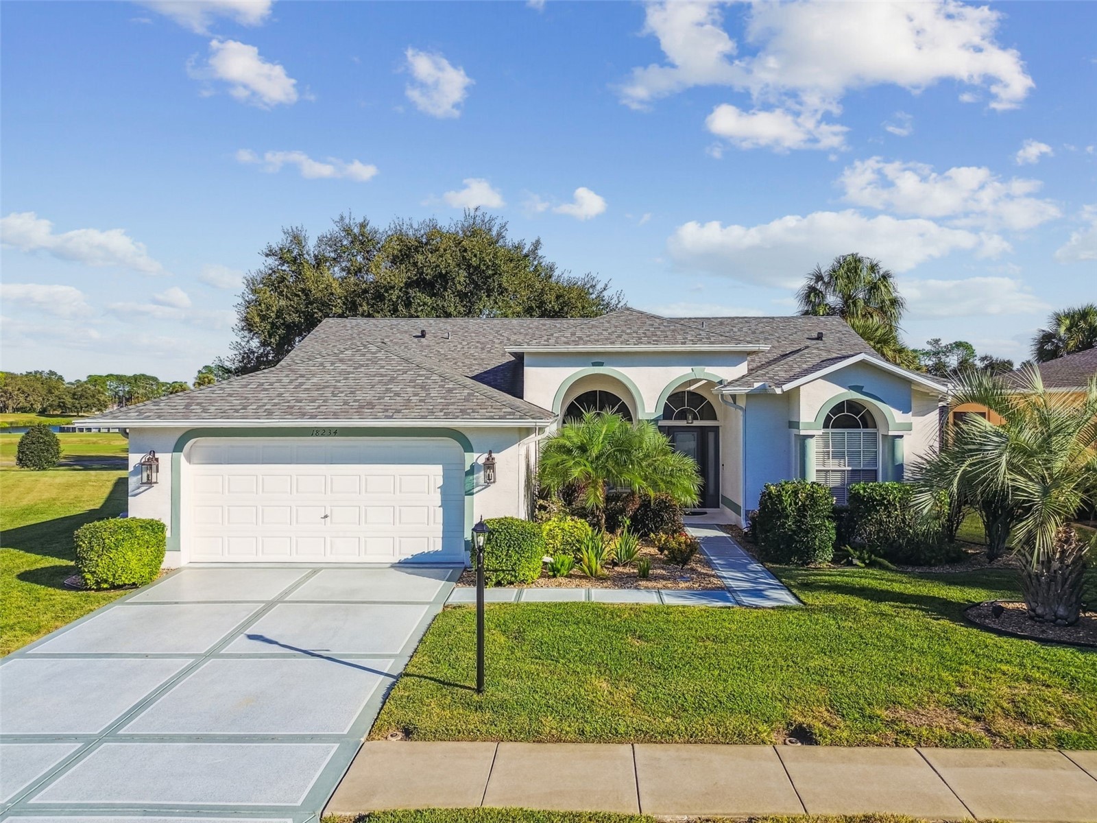 18234 Nestlebranch Court Hudson FL 34667 W7880763 image1