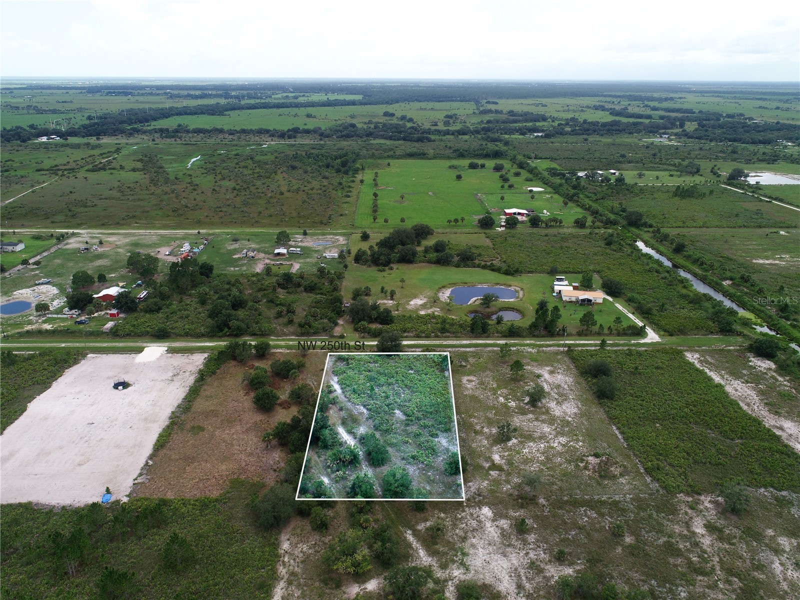 18235 NW 250th Street Okeechobee FL 34972 A4688344 image1