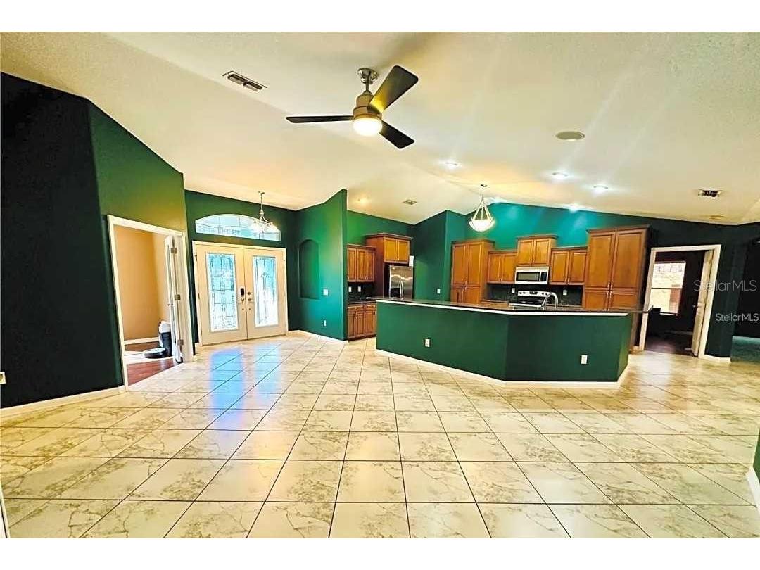 18236 Macek Road Weeki Wachee FL 34614 W7882530 image5