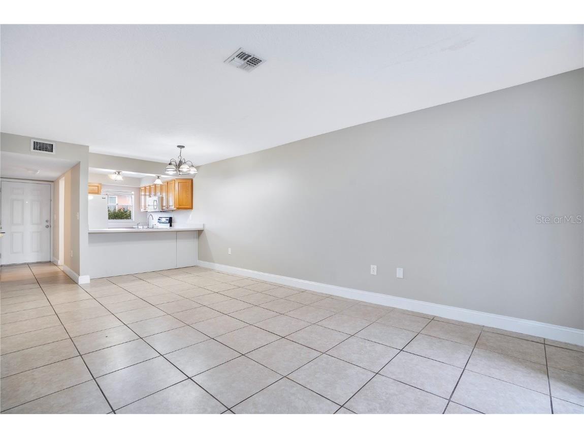 1824 Amberly Avenue #T8 Orlando FL 32822 O6368707 image3