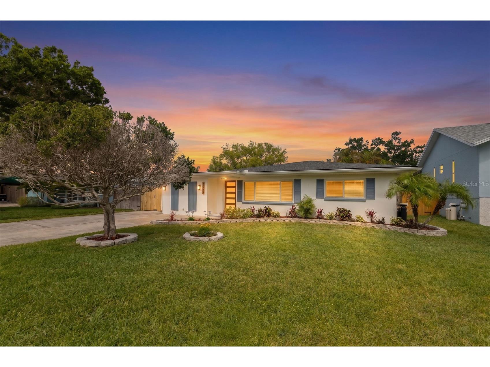 1824 Douglas Avenue Dunedin FL 34698 TB8503351 image1
