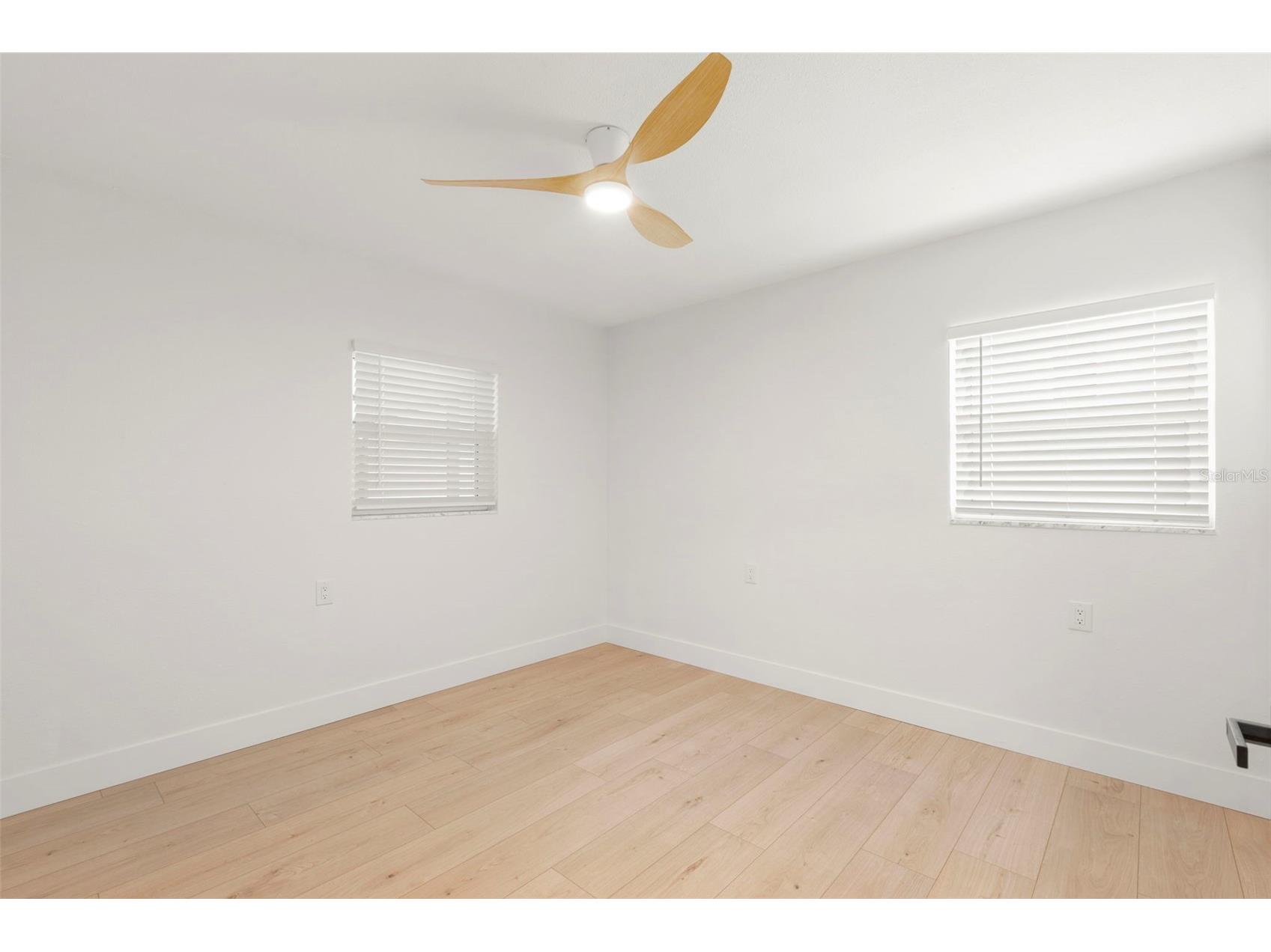 1824 Douglas Avenue Dunedin FL 34698 TB8503351 image29