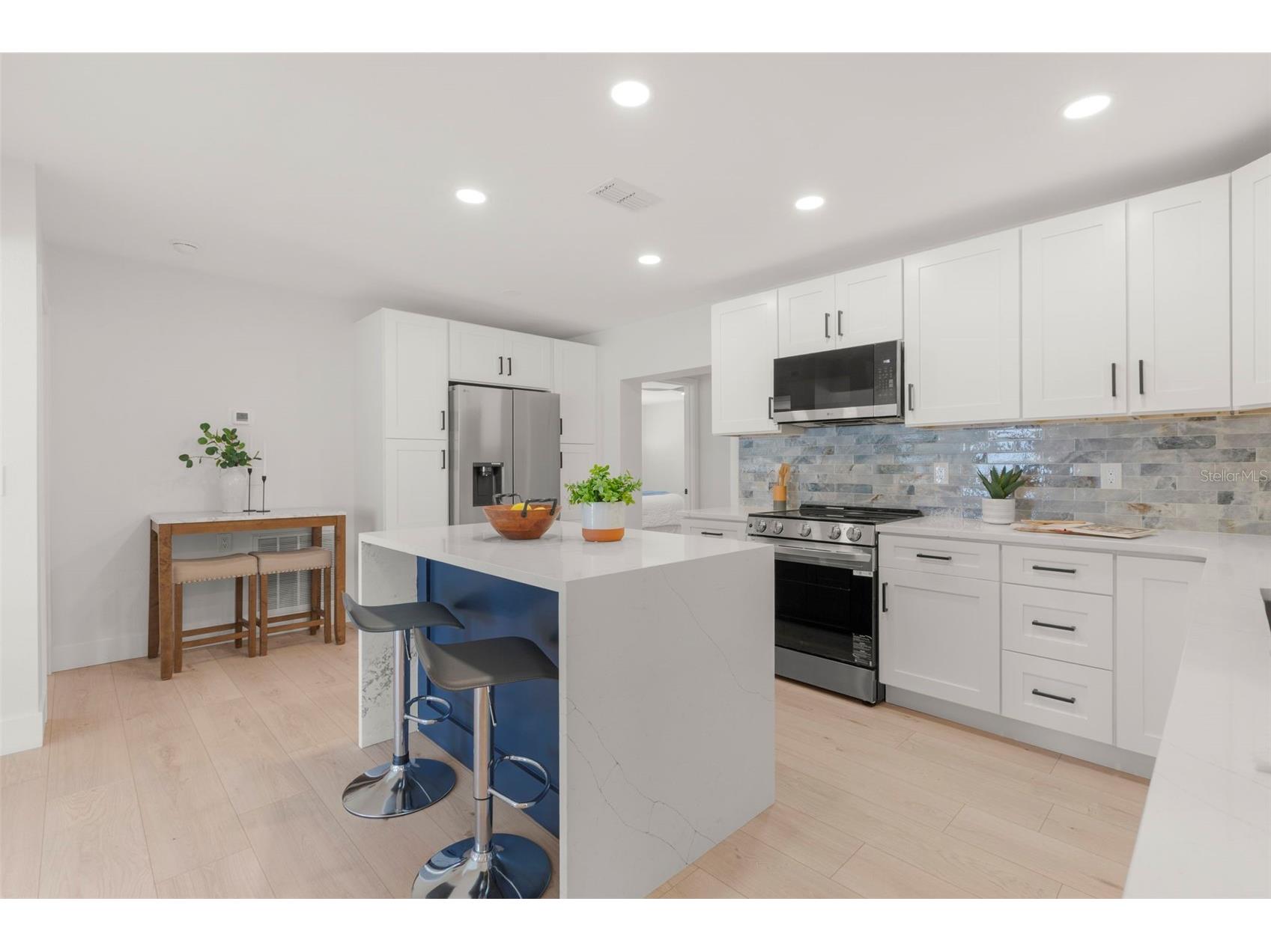 1824 Douglas Avenue Dunedin FL 34698 TB8503351 image9