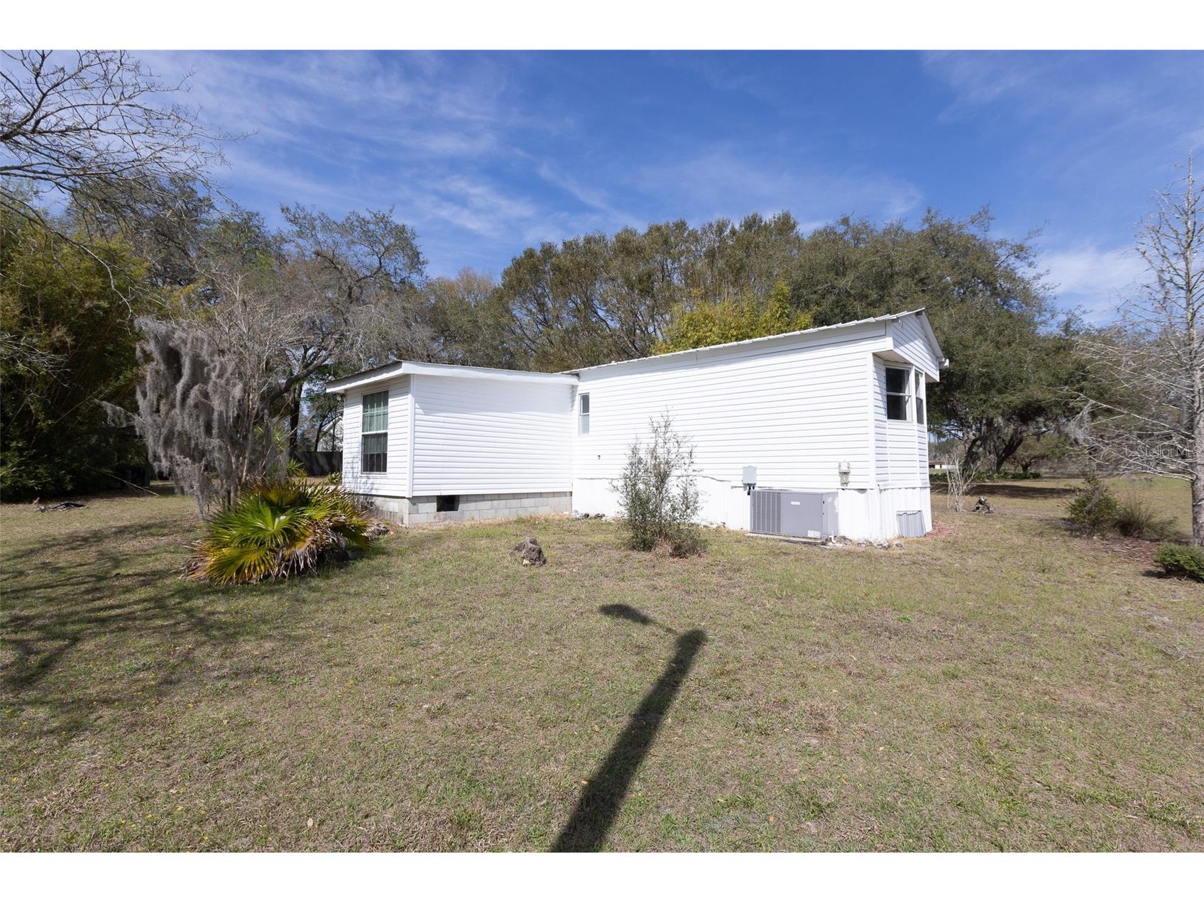1824 Marion County Road Weirsdale FL 32195 G5109845 image3
