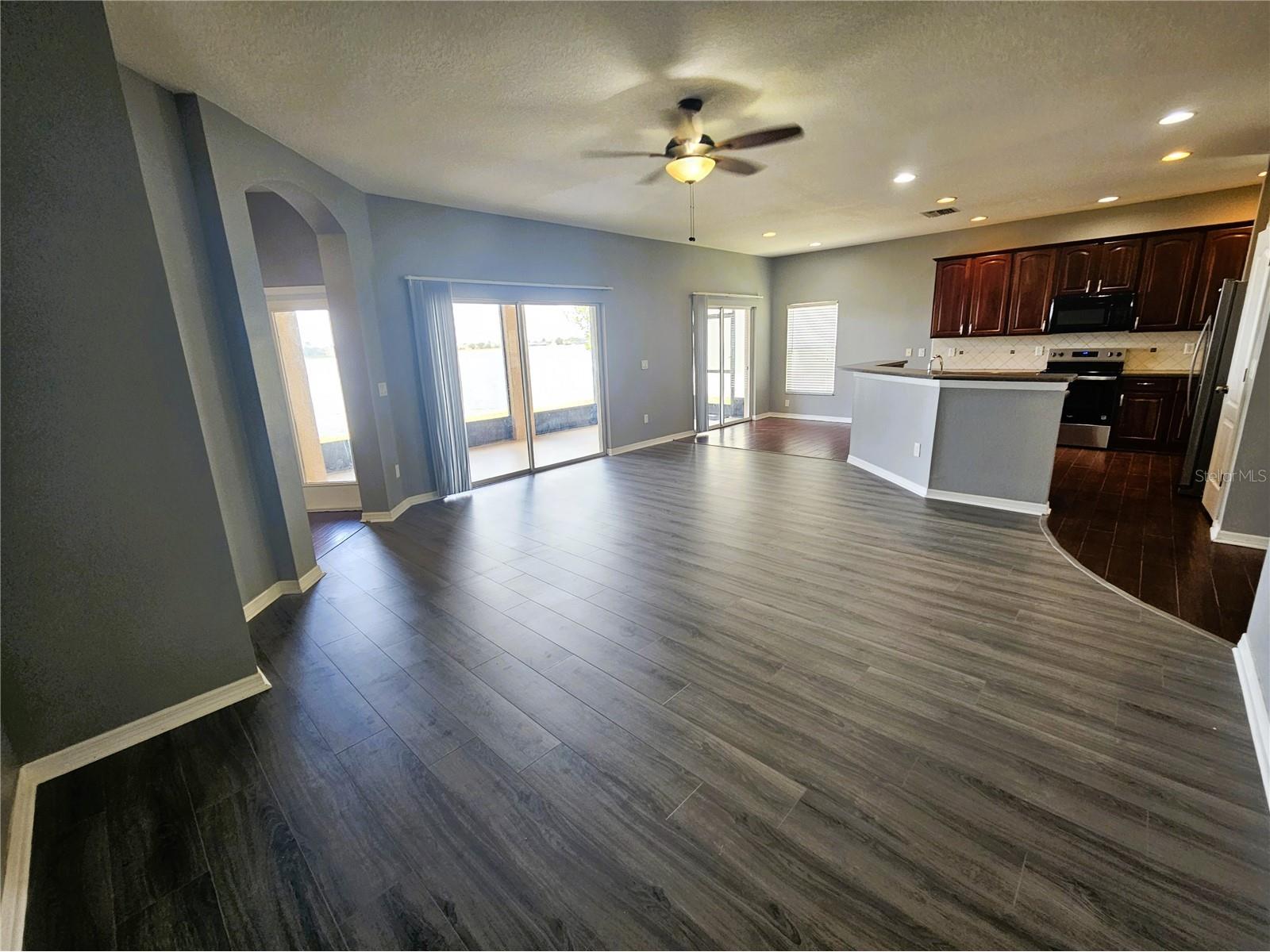 1824 Mira Lago Circle Ruskin FL 33570 TB8509776 image12
