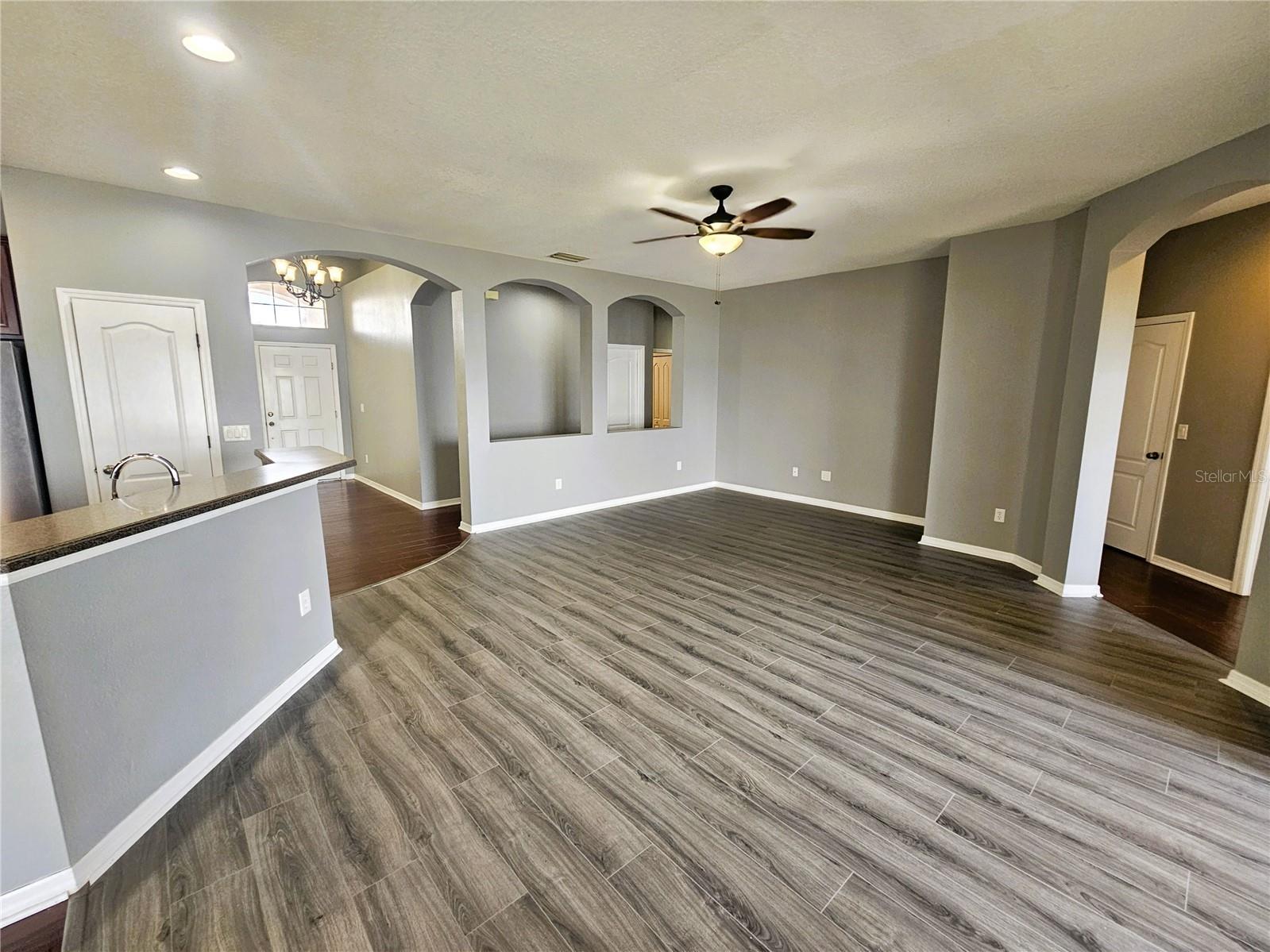 1824 Mira Lago Circle Ruskin FL 33570 TB8509776 image13