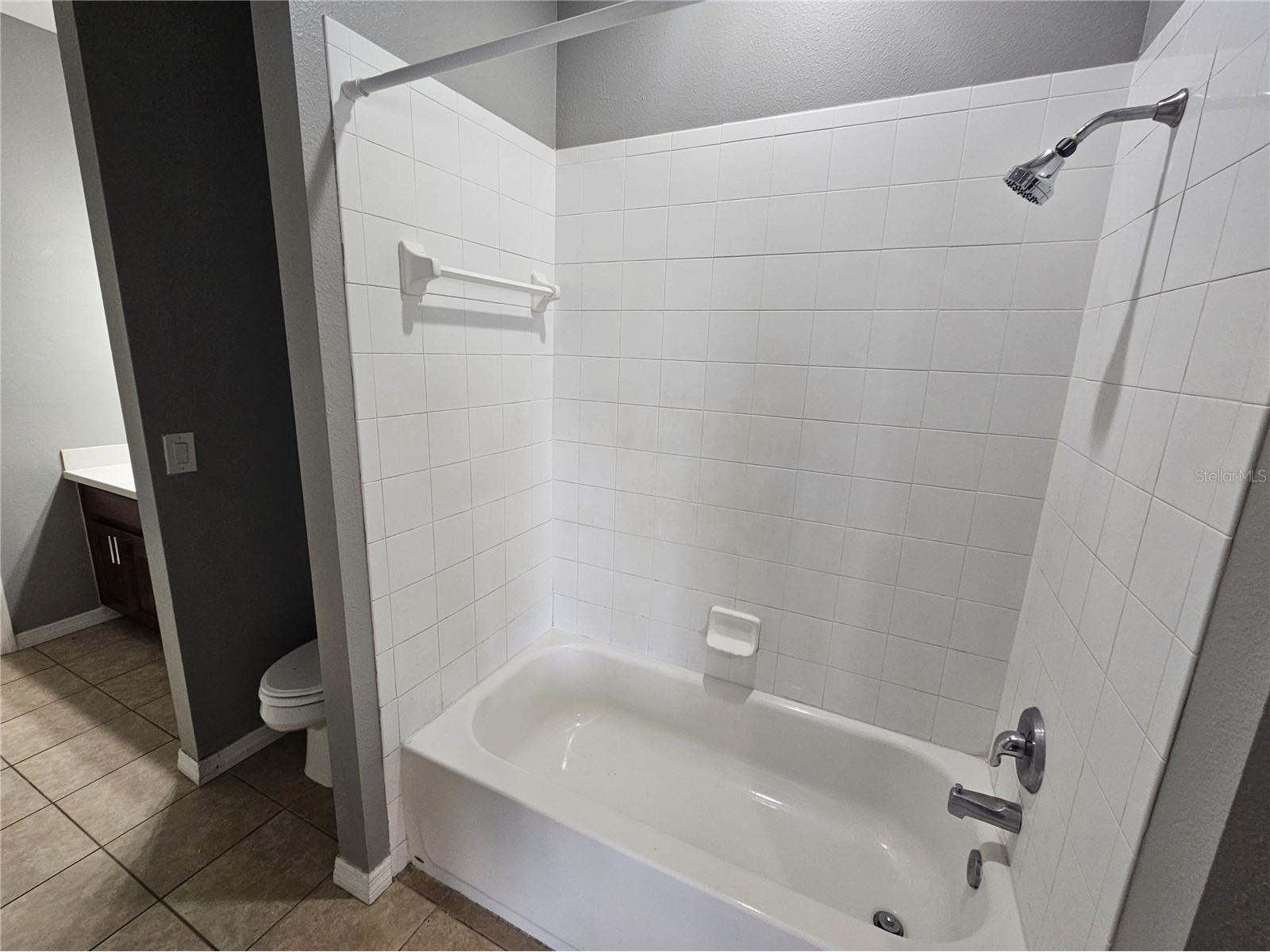 1824 Mira Lago Circle Ruskin FL 33570 TB8509776 image25