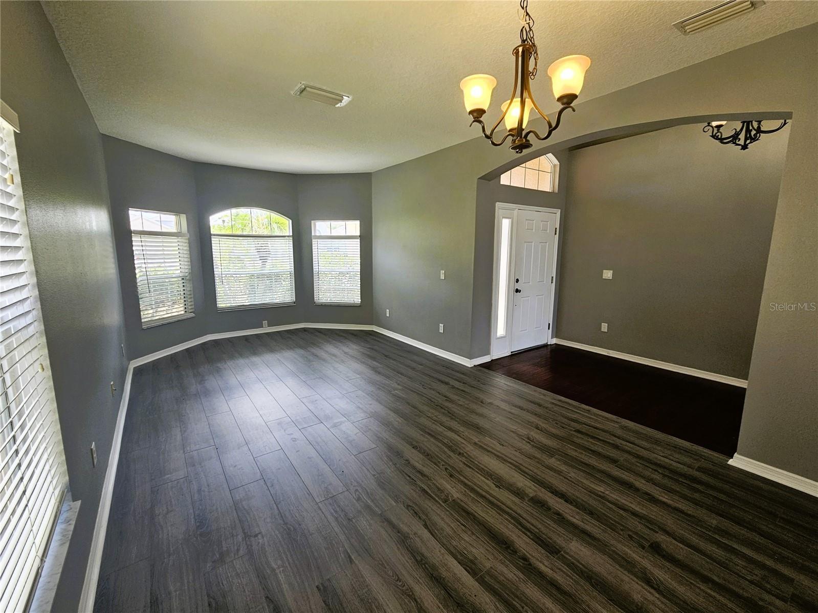 1824 Mira Lago Circle Ruskin FL 33570 TB8509776 image4