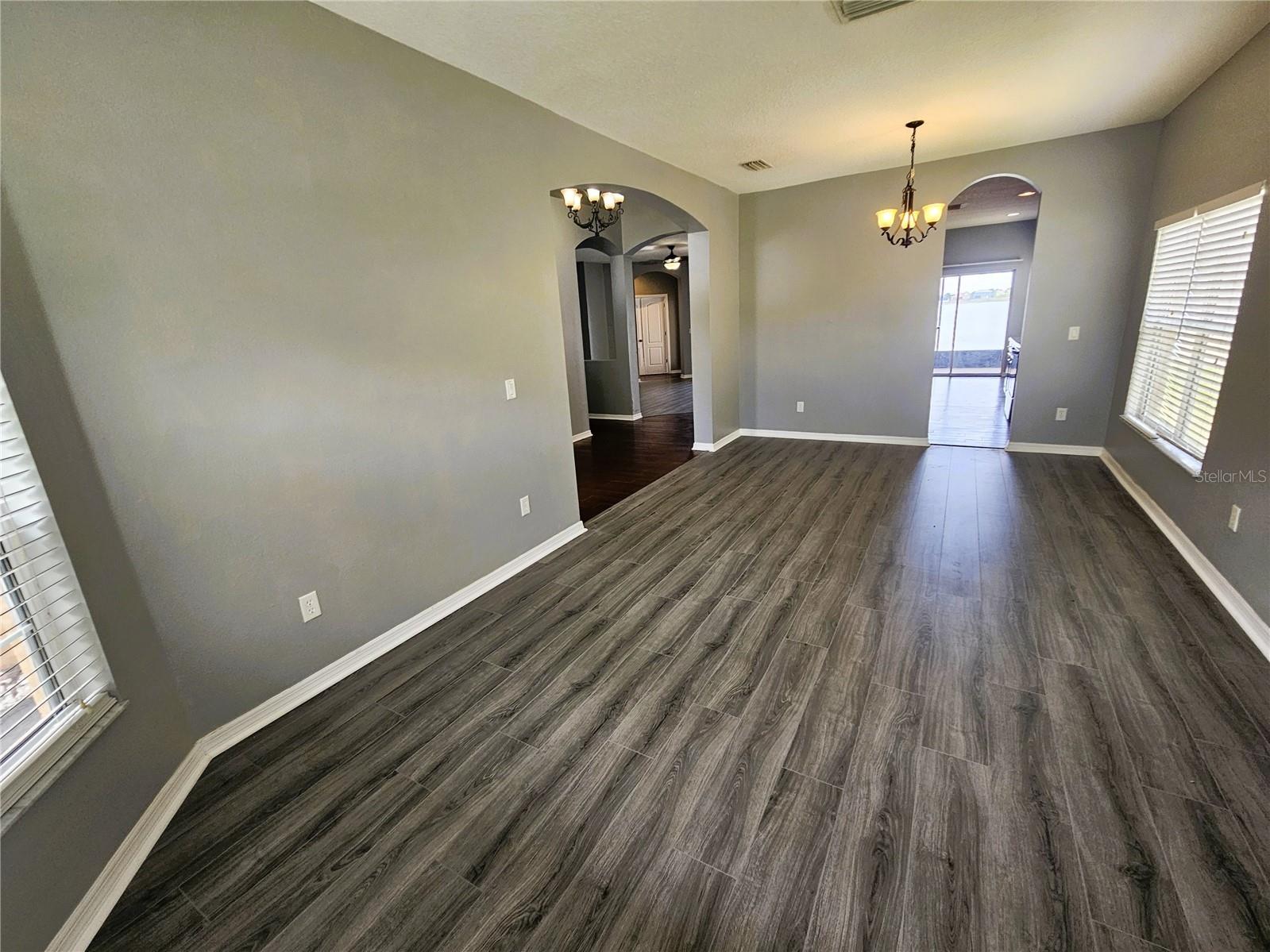 1824 Mira Lago Circle Ruskin FL 33570 TB8509776 image5