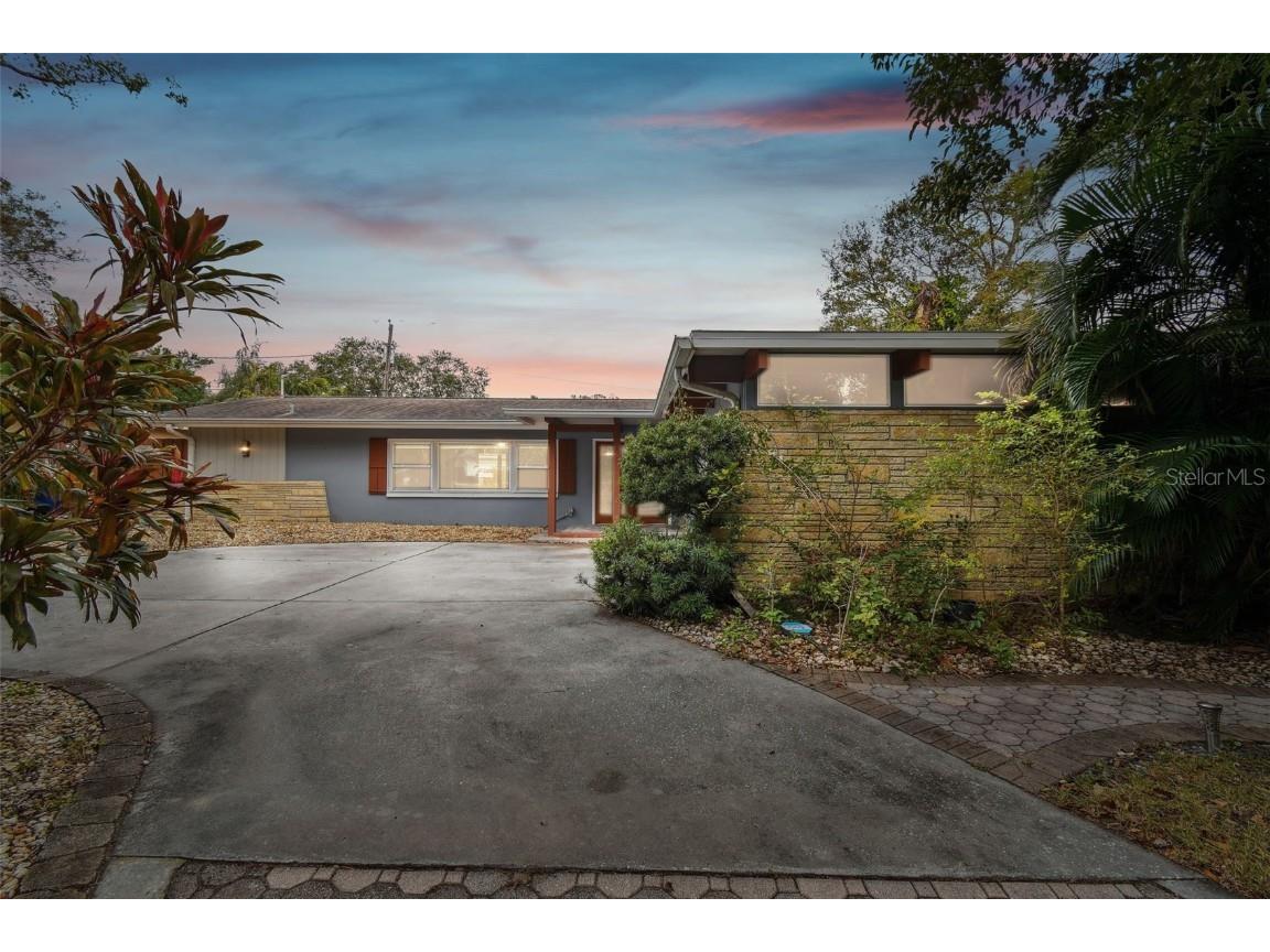 1824 Southwood Lane Clearwater FL 33764 TB8337671 image1