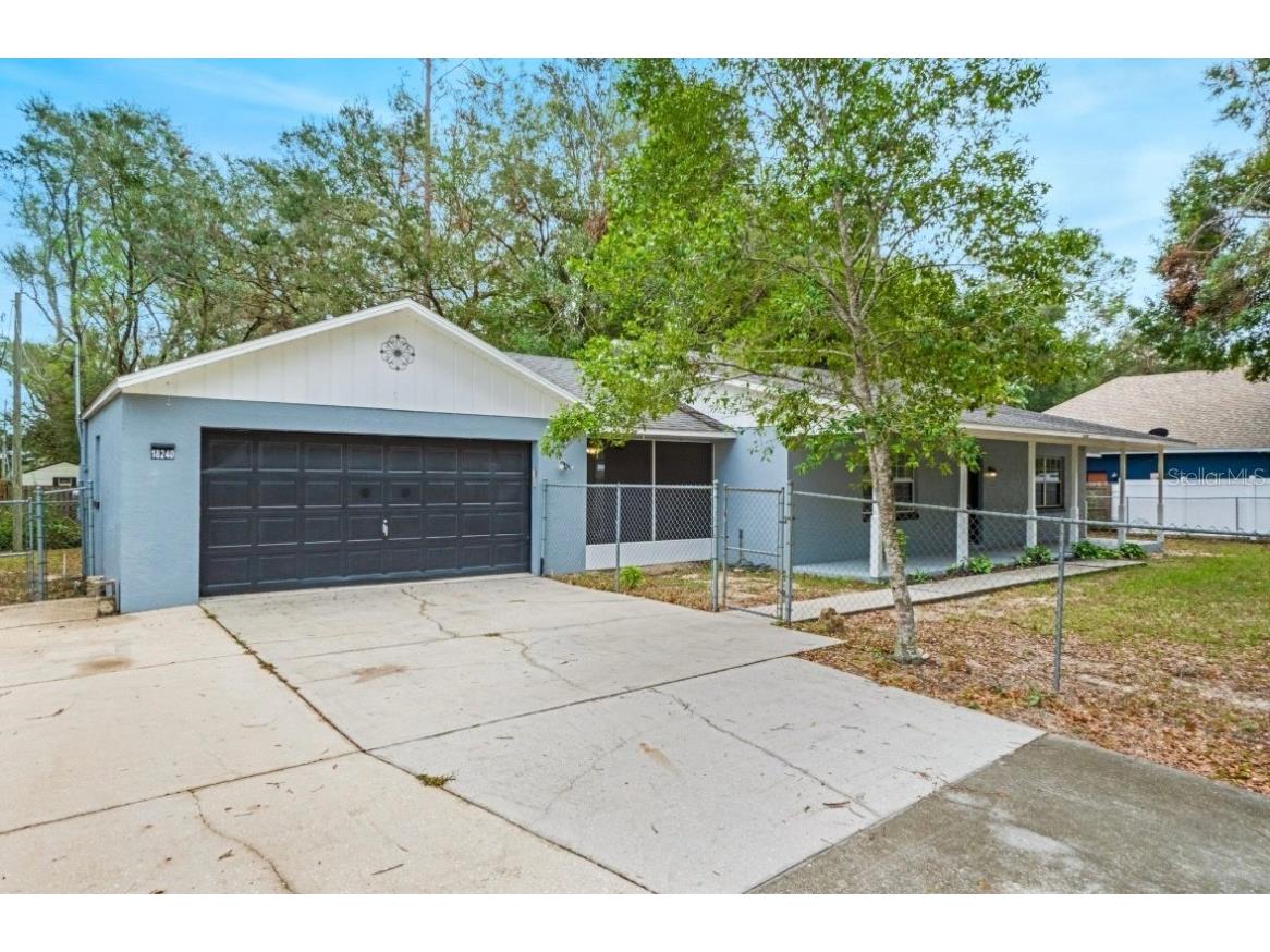 18240 Villa City Road Groveland FL 34736 - LAKE EMMA O6268843 image1