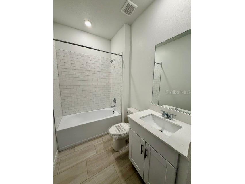 18242 Pleasantview Boulevard Land O Lakes FL 34638 TB8475531 image5