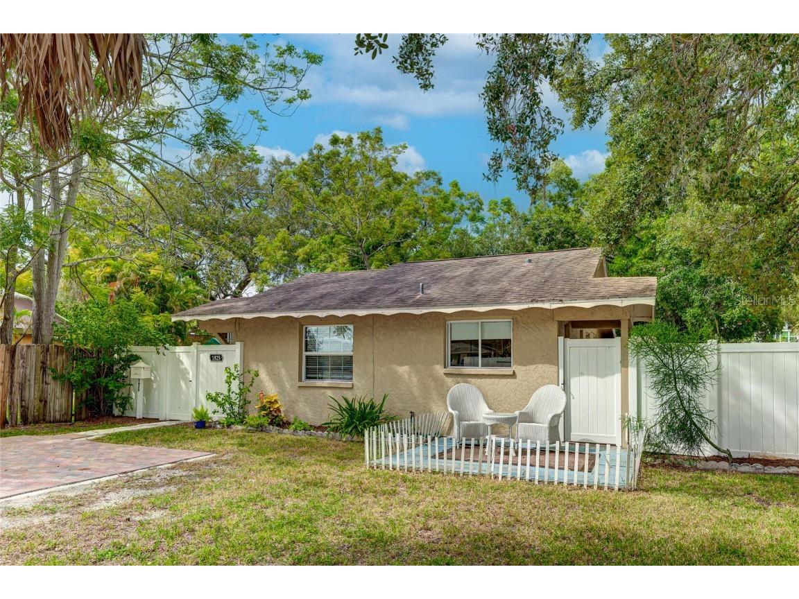 1825 4th Street Sarasota FL 34236 A4584740 image1