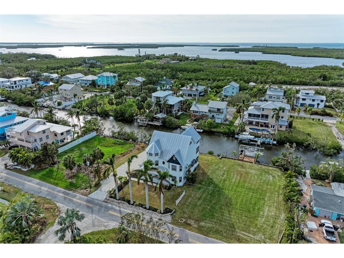 1825 Bayshore Drive Terra Ceia FL 34250 A4665809 image1