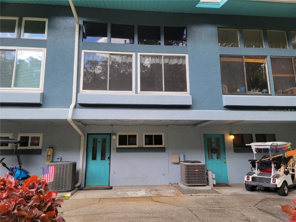 1825 Mazo Manor #V-6 Lutz FL 33558 U8193627 image1