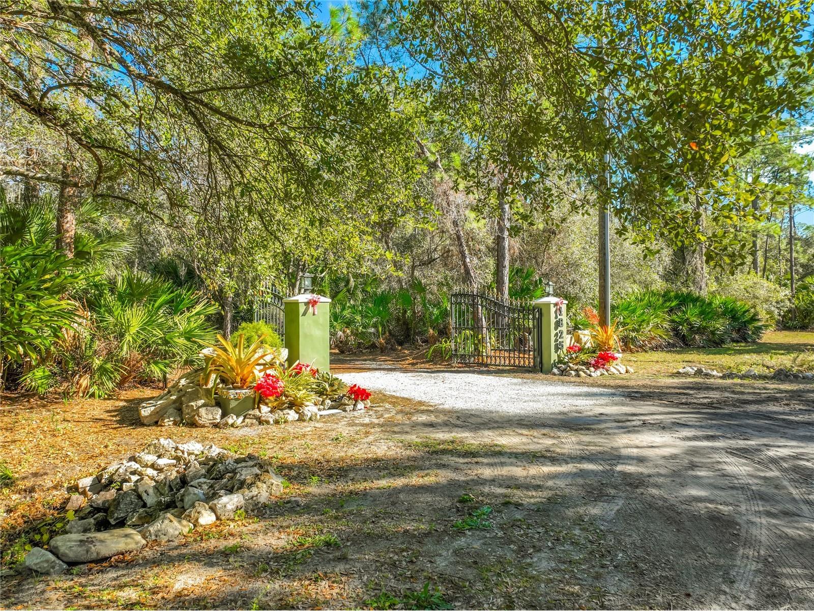 1825 Pams Way Geneva FL 32732 O6377868 image47