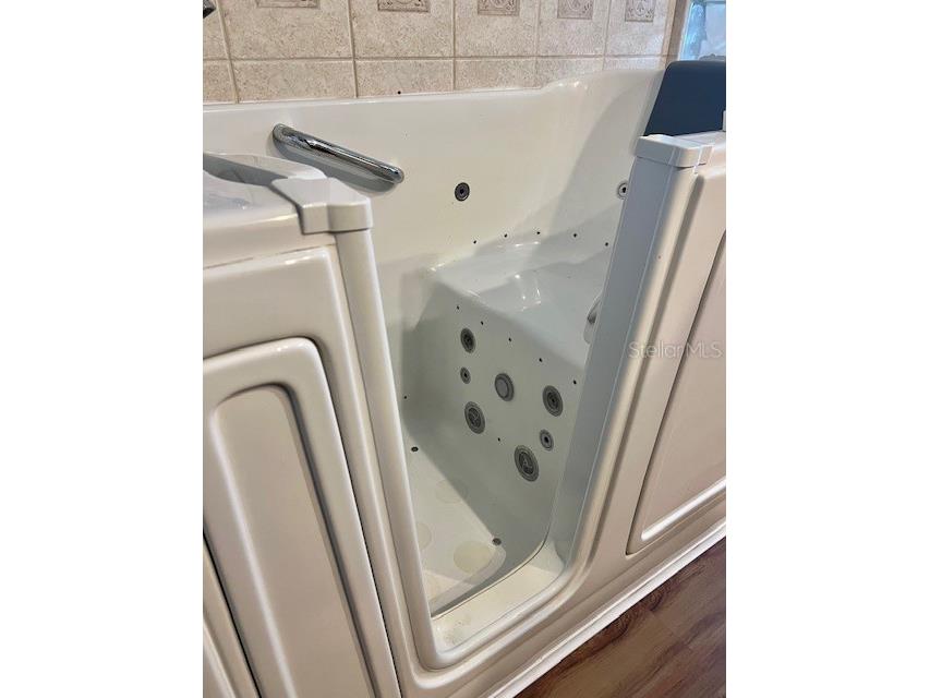 1825 Par Place Sarasota FL 34240 A4659448 image21