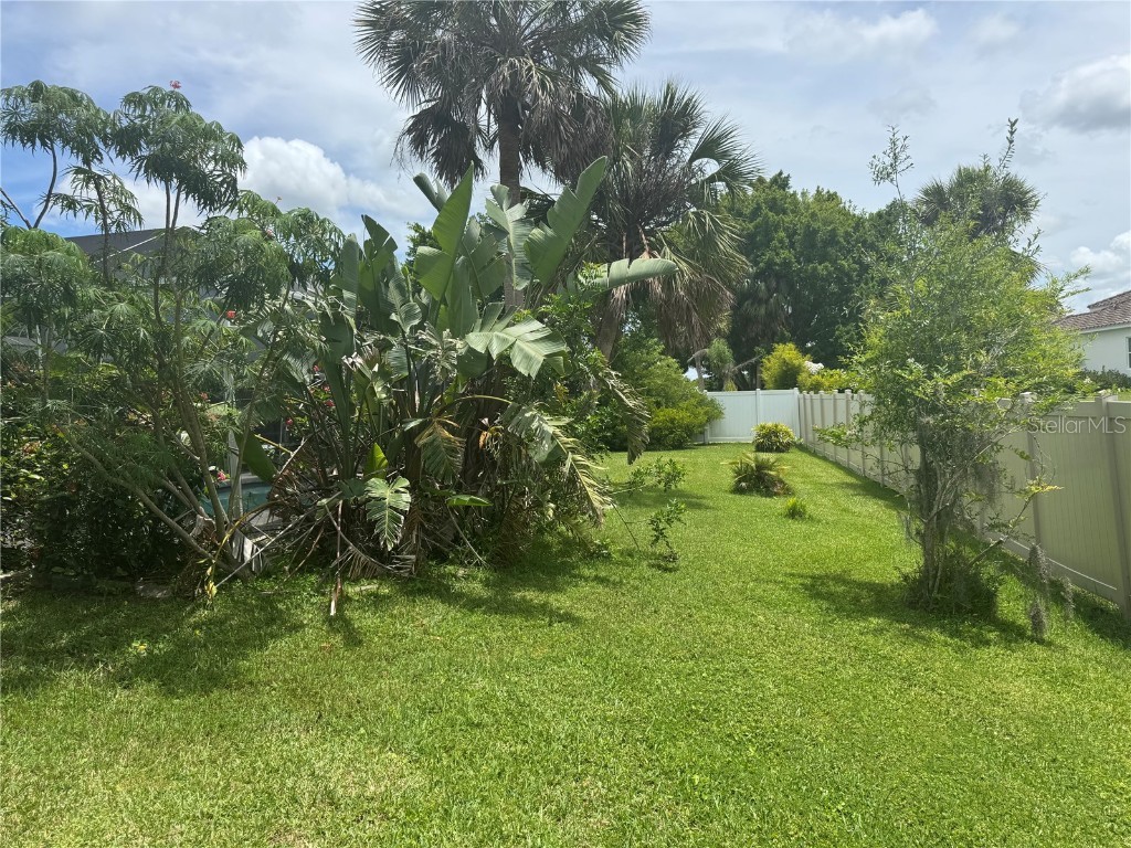 1825 Par Place Sarasota FL 34240 A4659448 image29