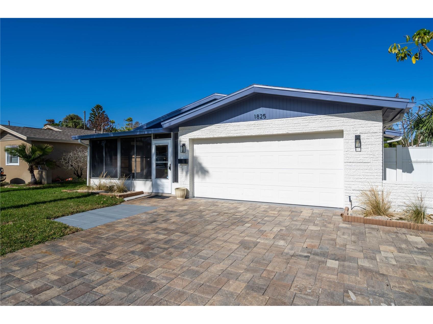 1825 Shore Acres Blvd Ne Saint Petersburg FL 33703 A4678174 image2