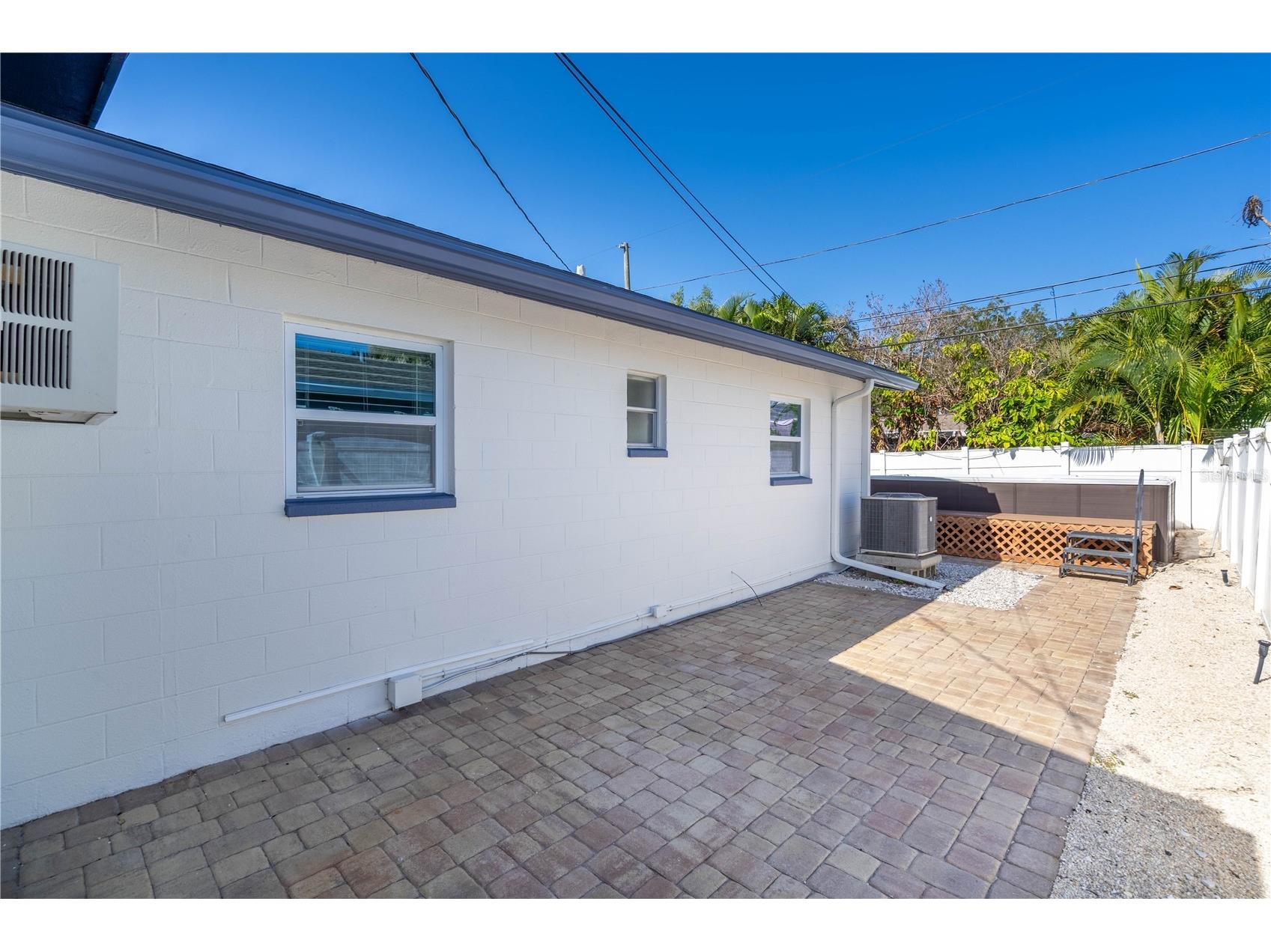 1825 Shore Acres Blvd Ne Saint Petersburg FL 33703 A4678174 image24