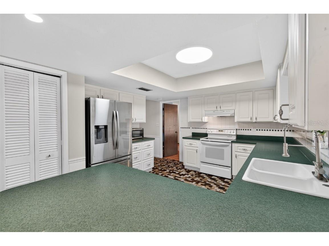 1825 Streetman Drive Lithia FL 33547 TB8440845 image16