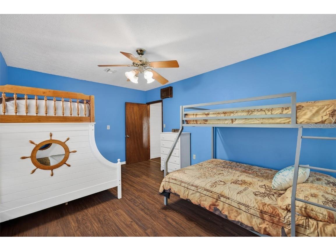 1825 Streetman Drive Lithia FL 33547 TB8440845 image40