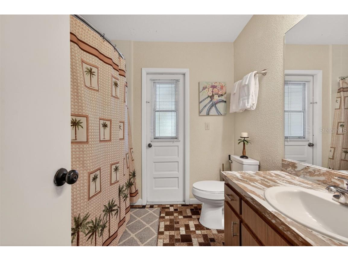 1825 Streetman Drive Lithia FL 33547 TB8440845 image44