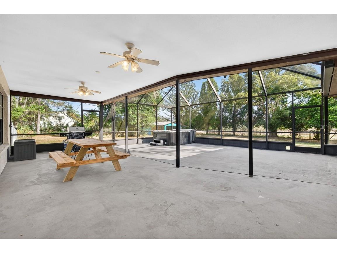 1825 Streetman Drive Lithia FL 33547 TB8440845 image52