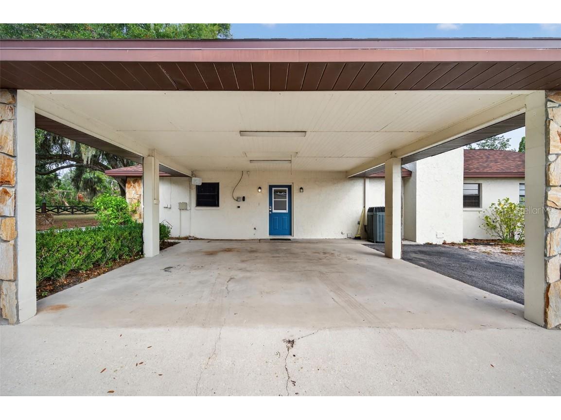 1825 Streetman Drive Lithia FL 33547 TB8440845 image71