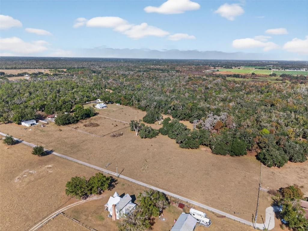 1825 Streetman Drive Lithia FL 33547 TB8440845 image86