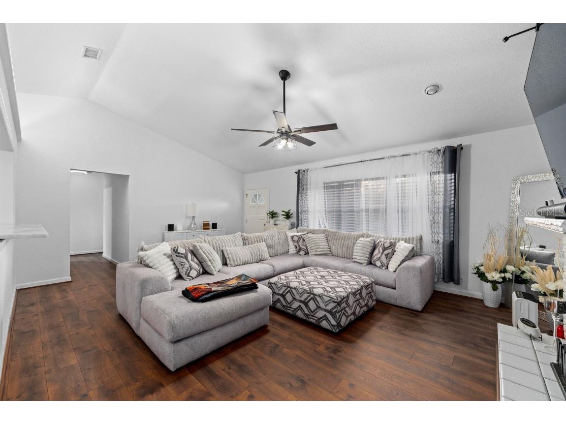 1825 Welland Drive Clearwater FL 33756 TB8445685 image5