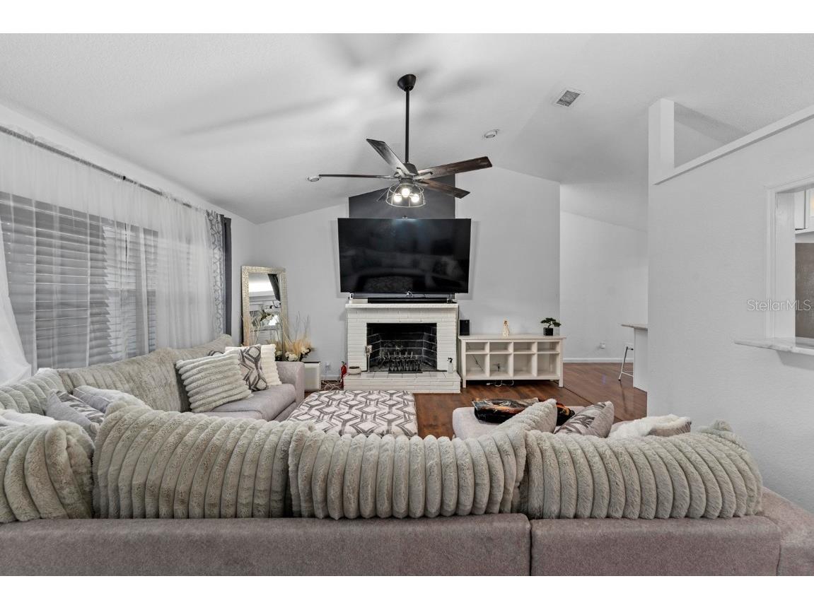 1825 Welland Drive Clearwater FL 33756 TB8445685 image6