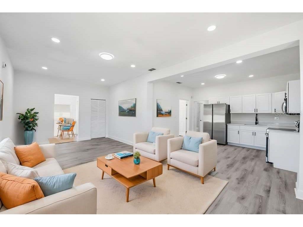 1826 19th Street S Saint Petersburg FL 33712 O6396037 image3