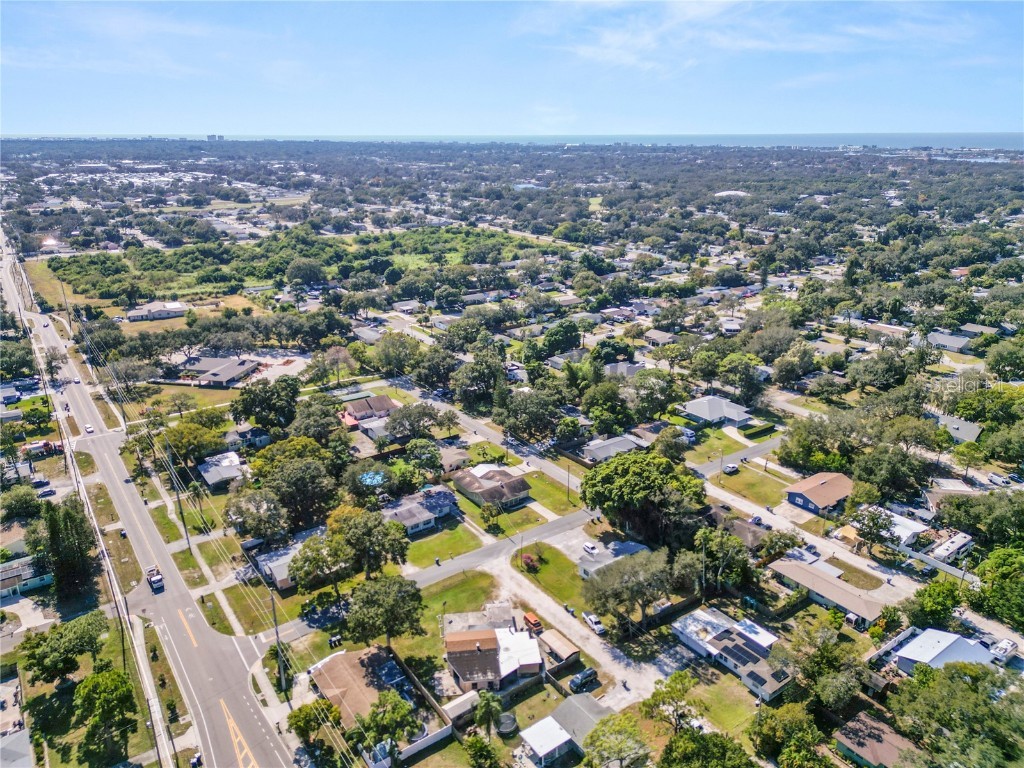 1826 Bonnie Gail Street Largo FL 33774 TB8455317 image27