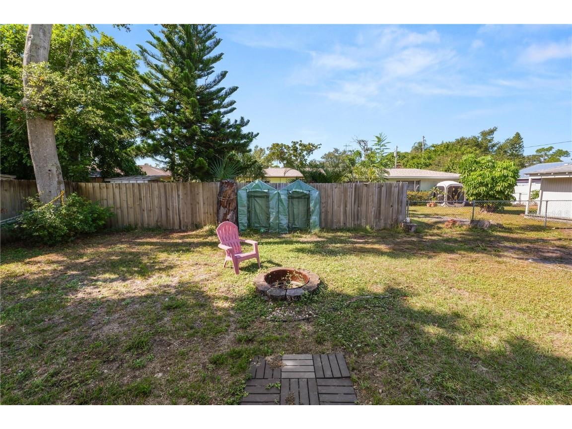 1826 Bonnie Gail Street Largo FL 33774 TB8455317 image32