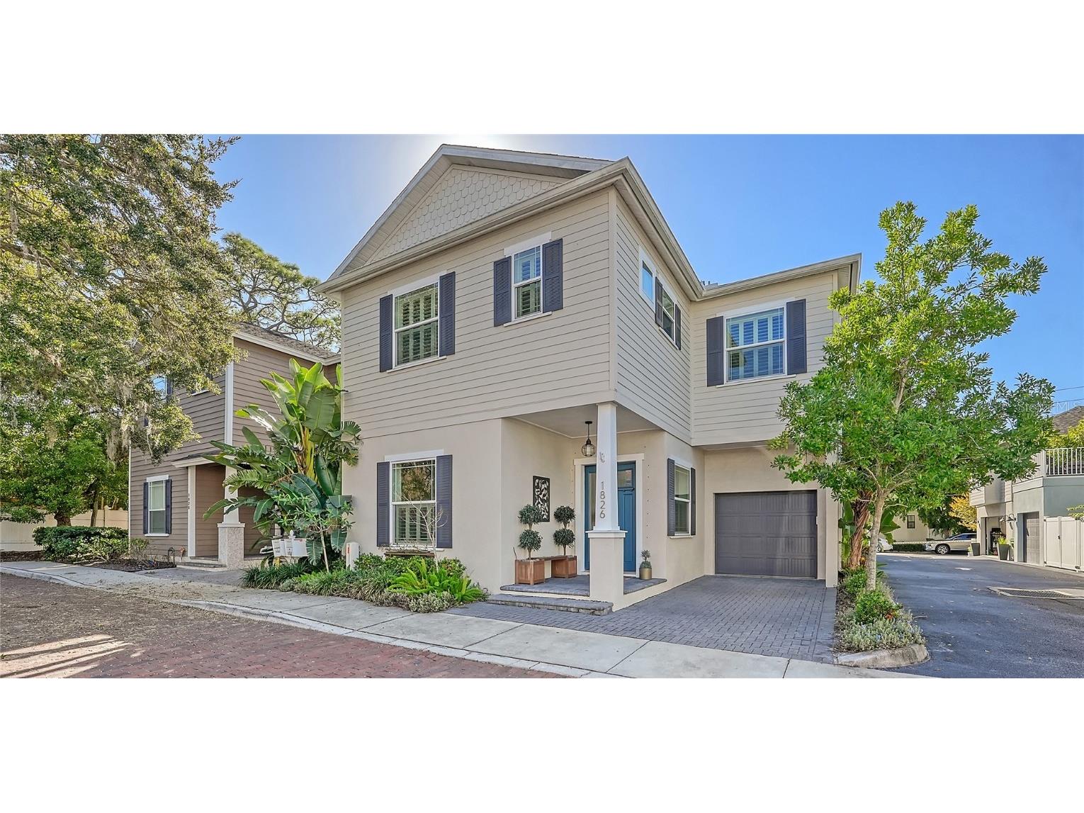 1826 Hawkins Court Sarasota FL 34236 A4590082 image1