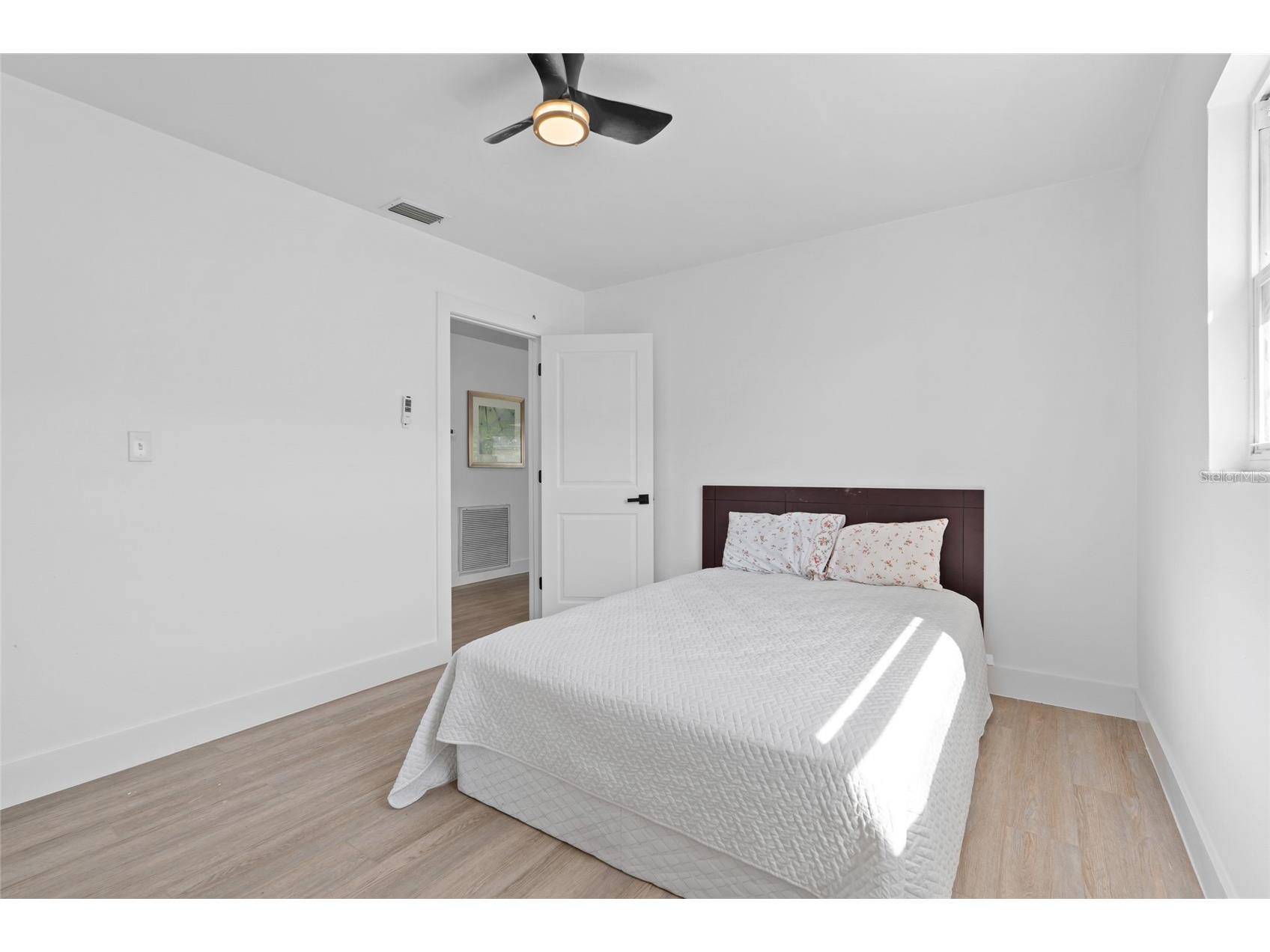 1826 Nevada Avenue NE Saint Petersburg FL 33703 TB8416925 image16