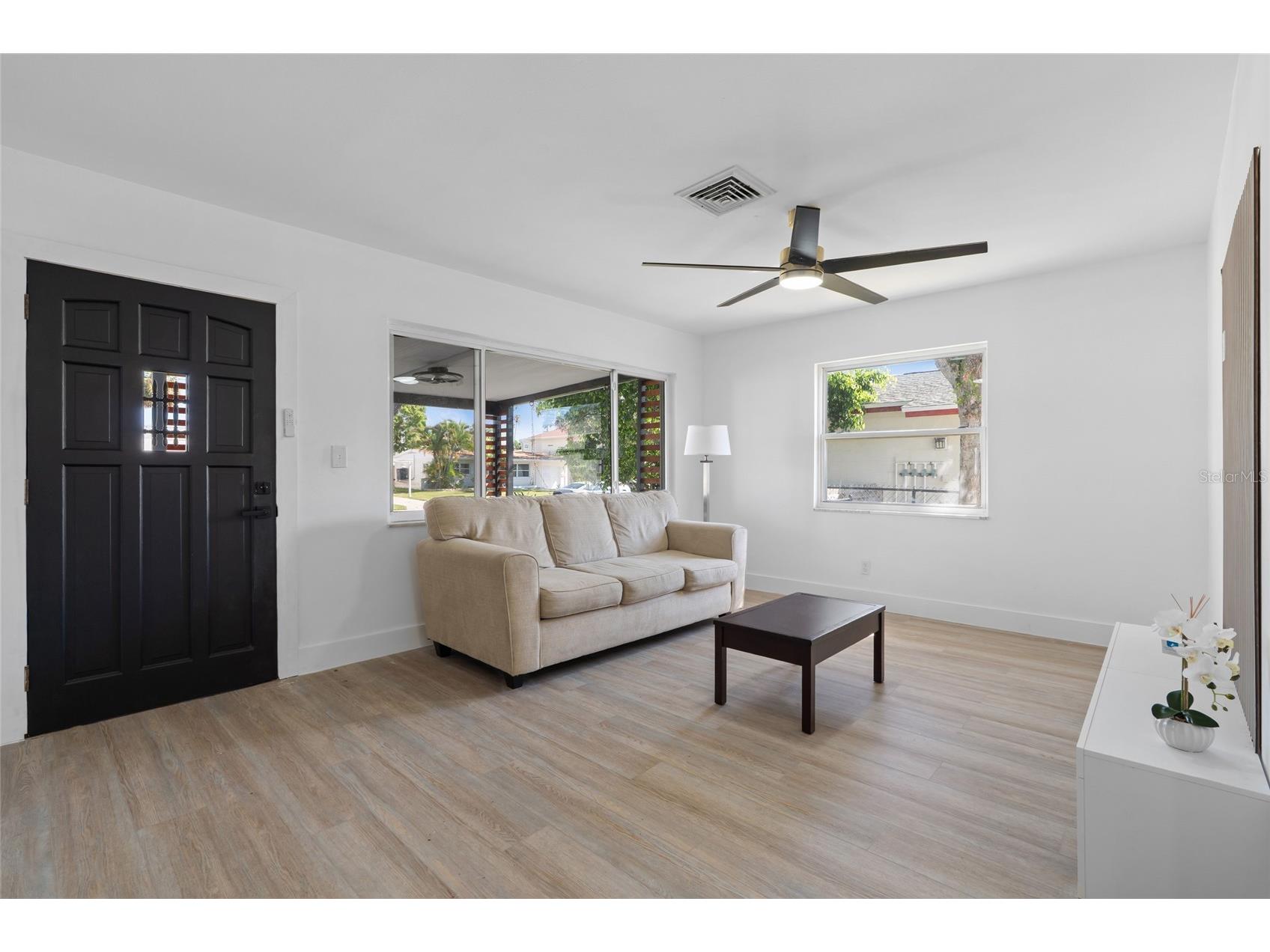 1826 Nevada Avenue NE Saint Petersburg FL 33703 TB8416925 image7