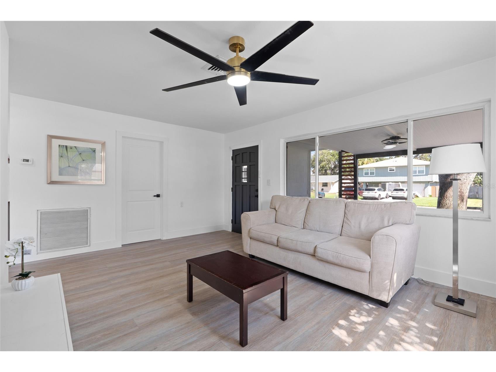 1826 Nevada Avenue NE Saint Petersburg FL 33703 TB8513744 image6