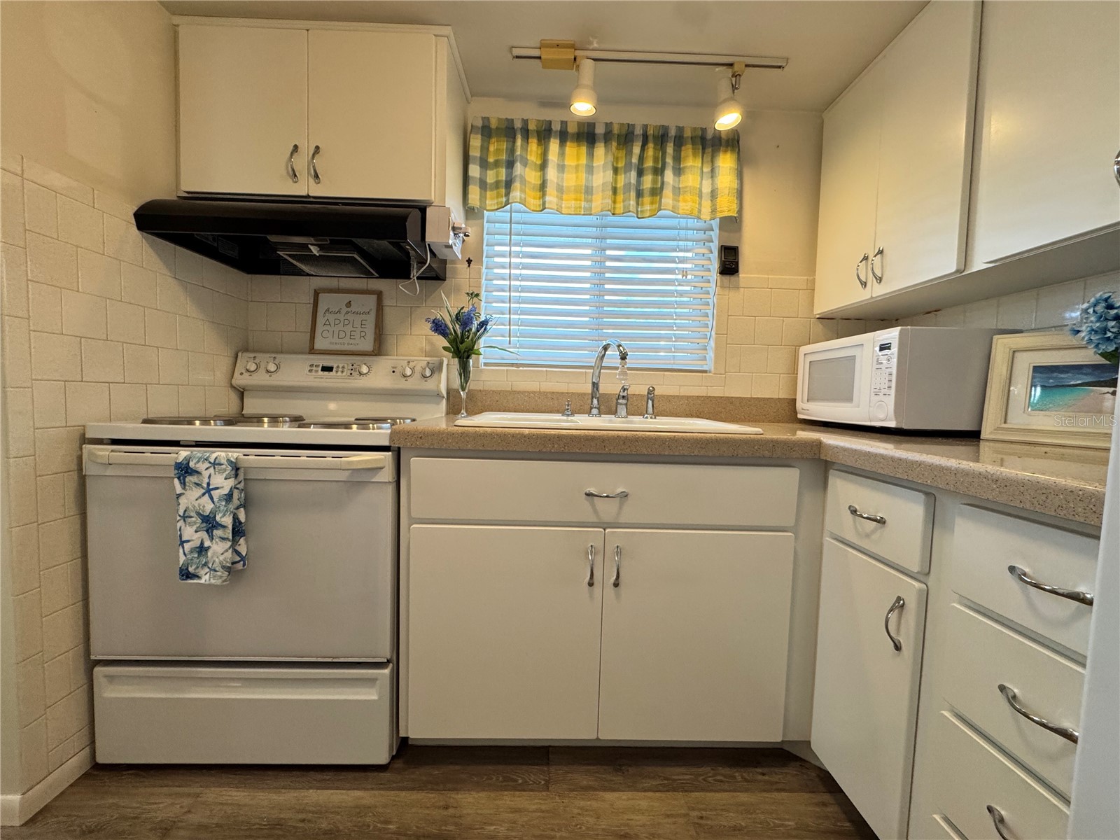 1826 Sunny Drive #D26 Bradenton FL 34207 TB8463301 image5