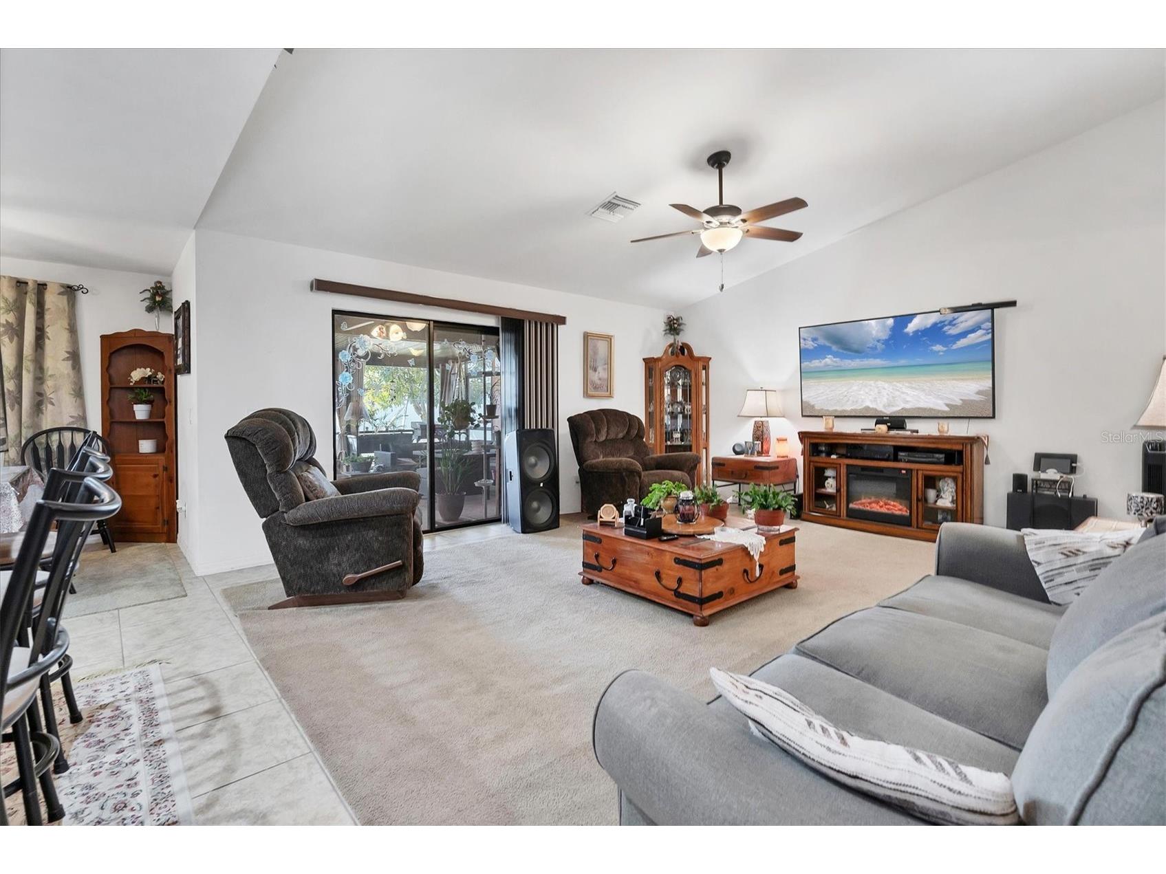 1826 SW Trafalgar Parkway Cape Coral FL 33991 D6147358 image4