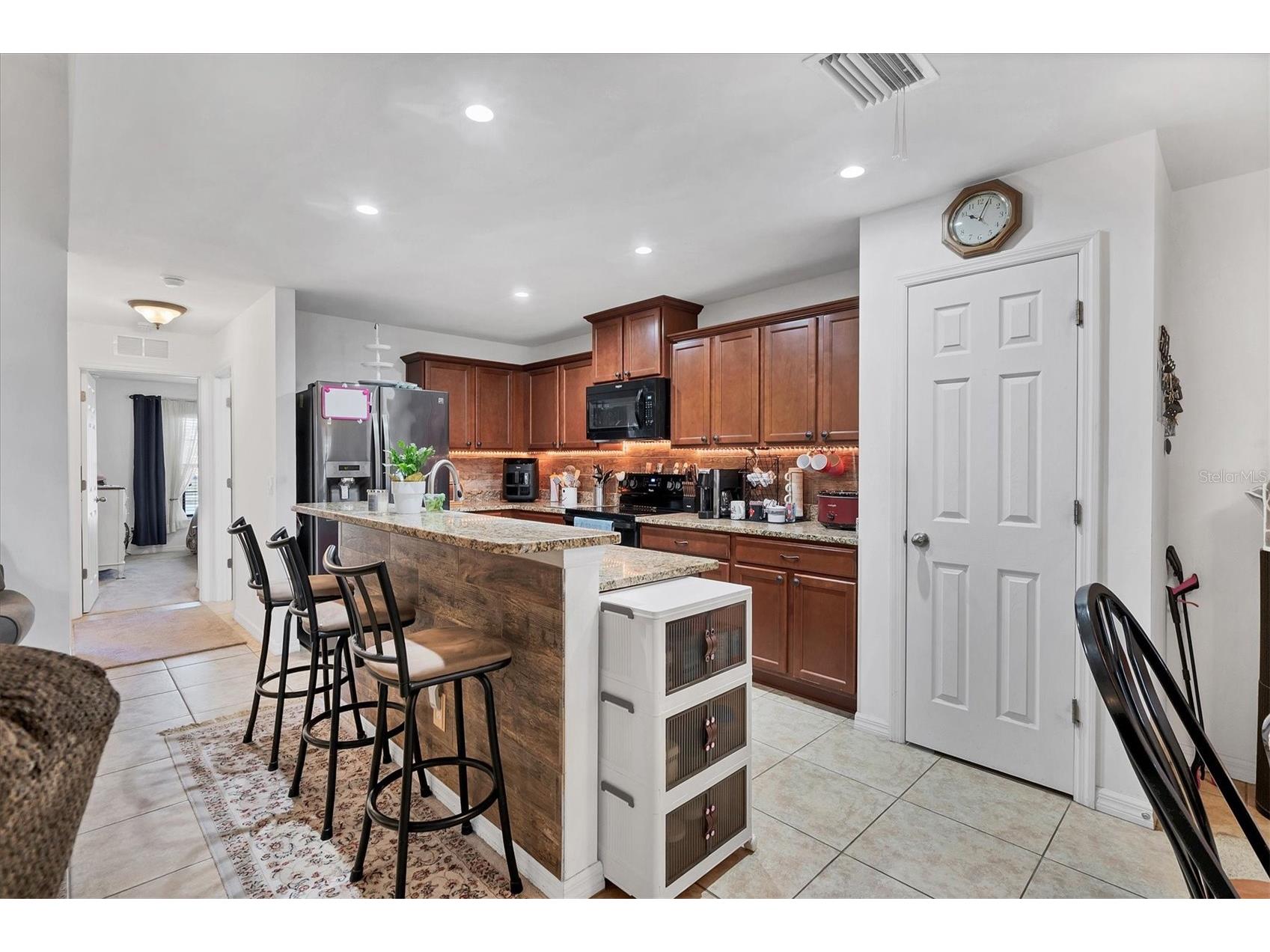 1826 SW Trafalgar Parkway Cape Coral FL 33991 D6147358 image9