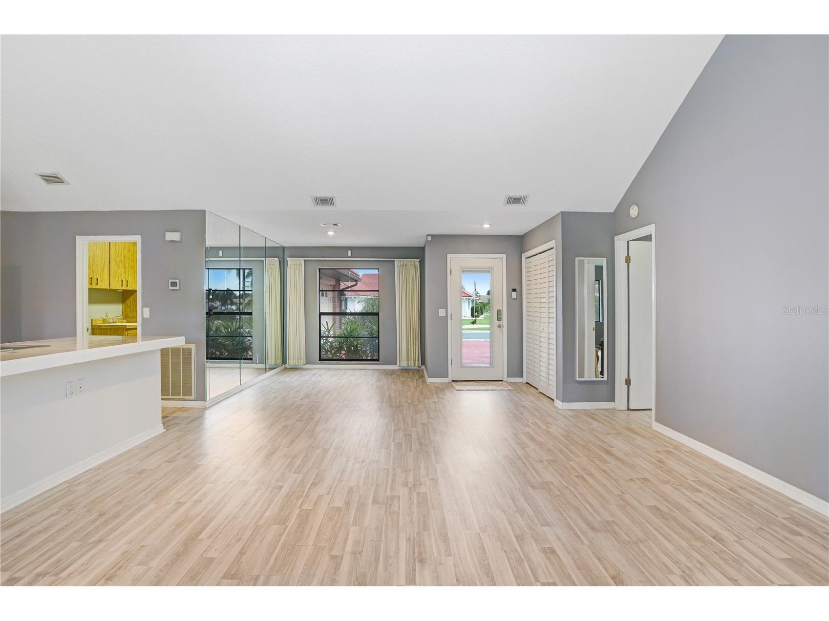1826 Wolf Laurel Drive Sun City Center FL 33573 TB8509456 image3