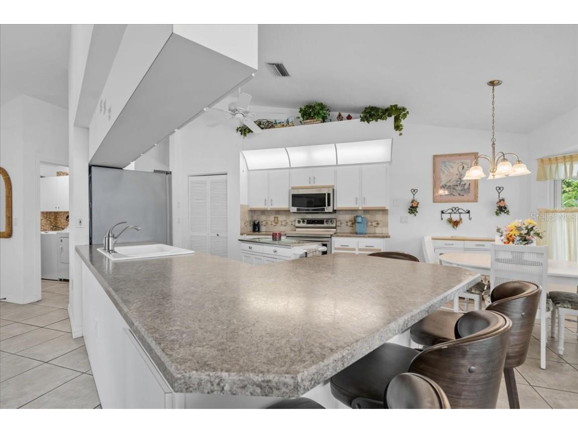 18266 Grace Avenue Port Charlotte FL 33948 A4666206 image16