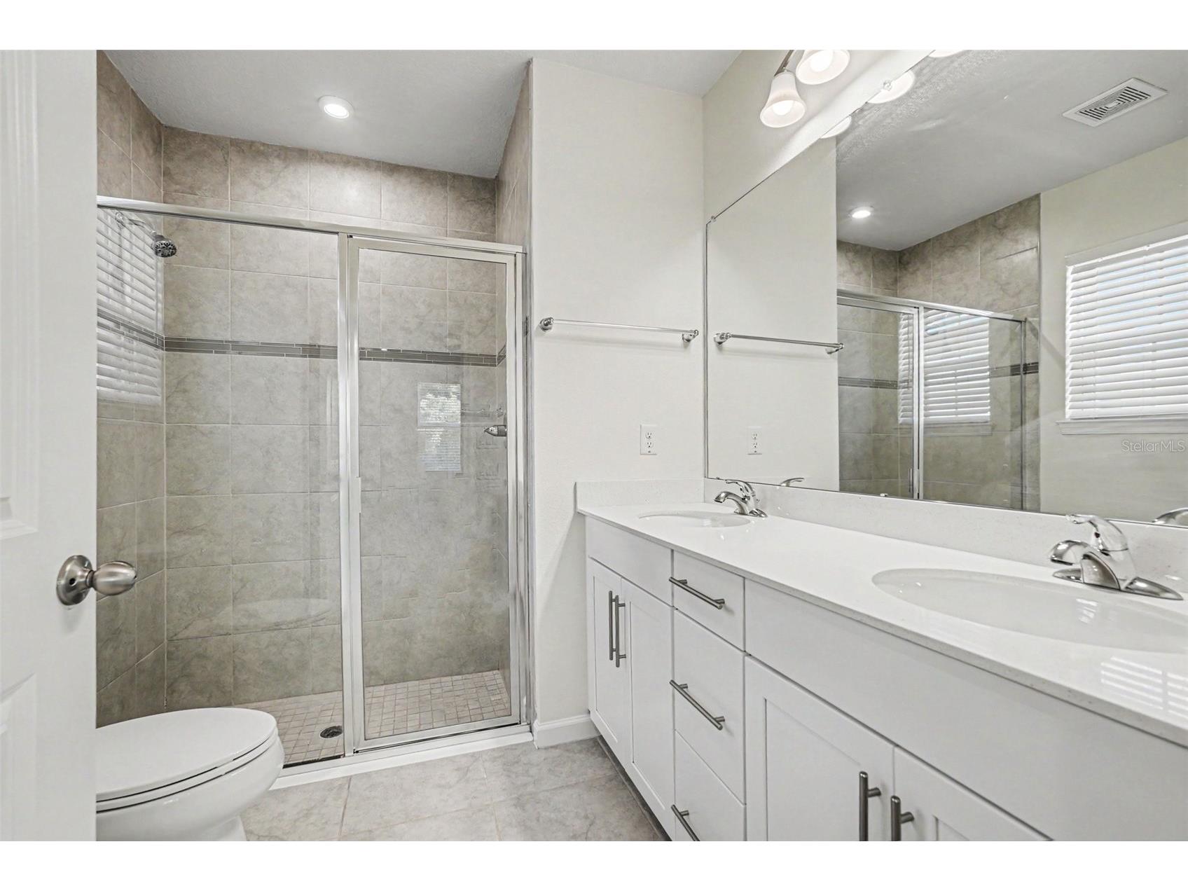 18267 Turning Leaf Circle Land O Lakes FL 34638 TB8487167 image19
