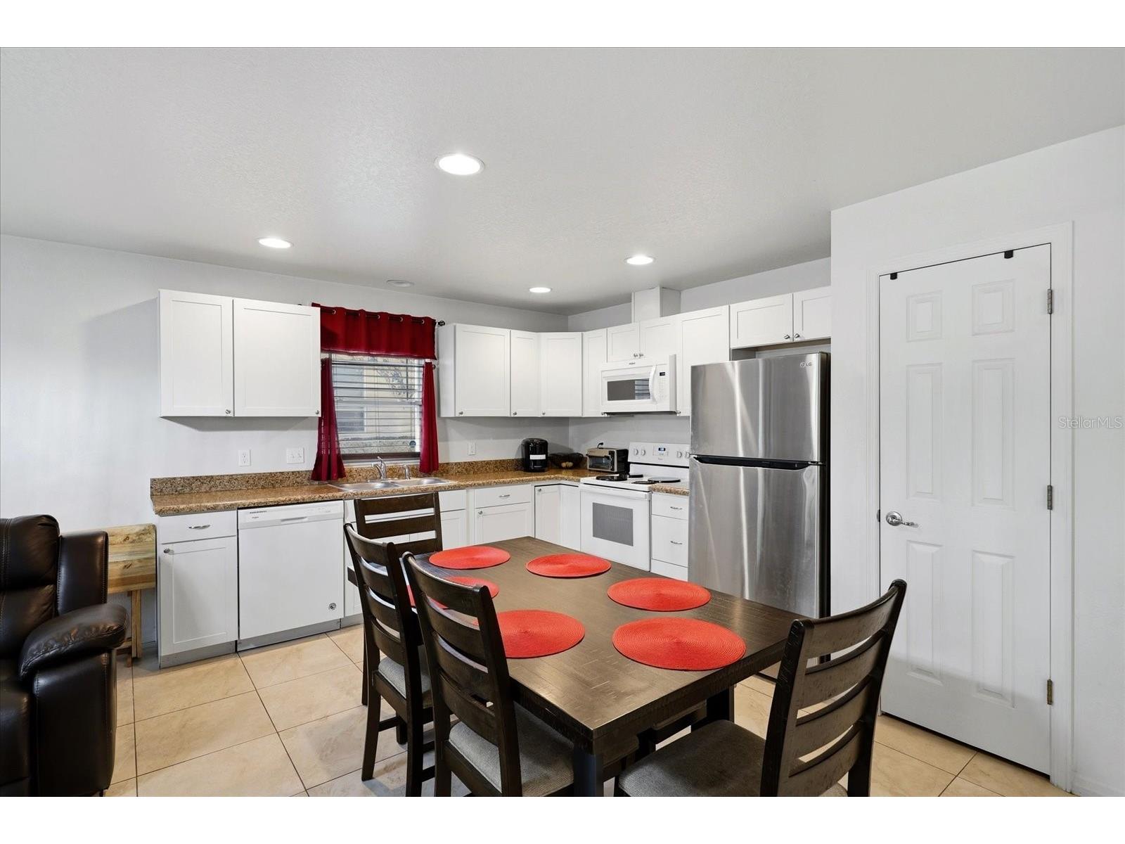 1827 48th Street S Saint Petersburg FL 33711 TB8486839 image11