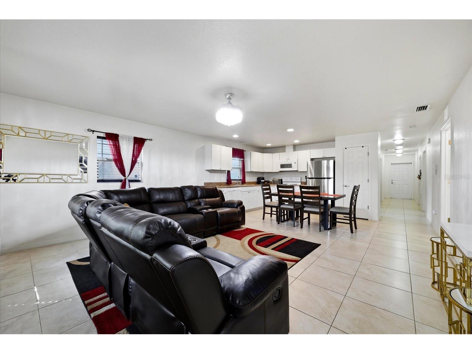 1827 48th Street S Saint Petersburg FL 33711 TB8486839 image5