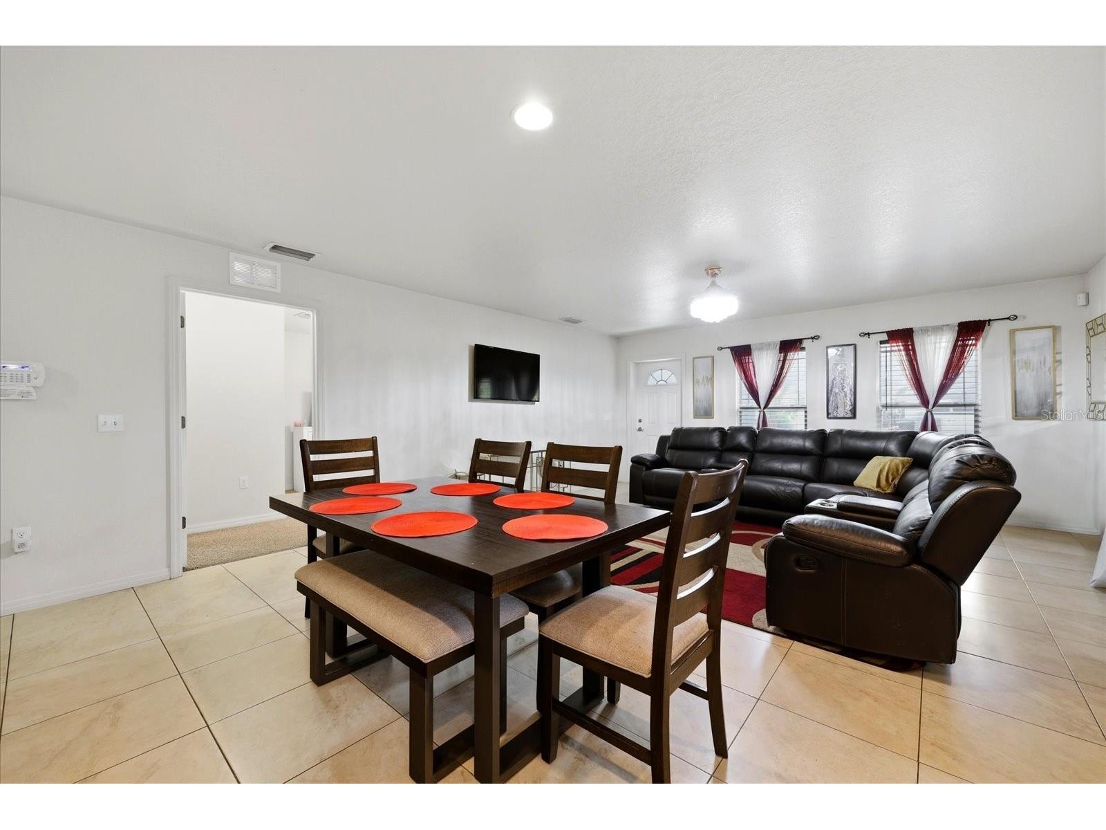 1827 48th Street S Saint Petersburg FL 33711 TB8486839 image9