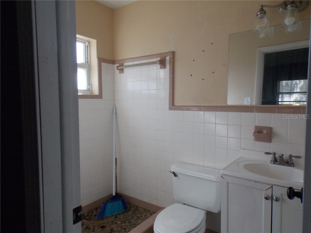 1827 SE 7th Avenue Ocala FL 34471 OM715257 image12